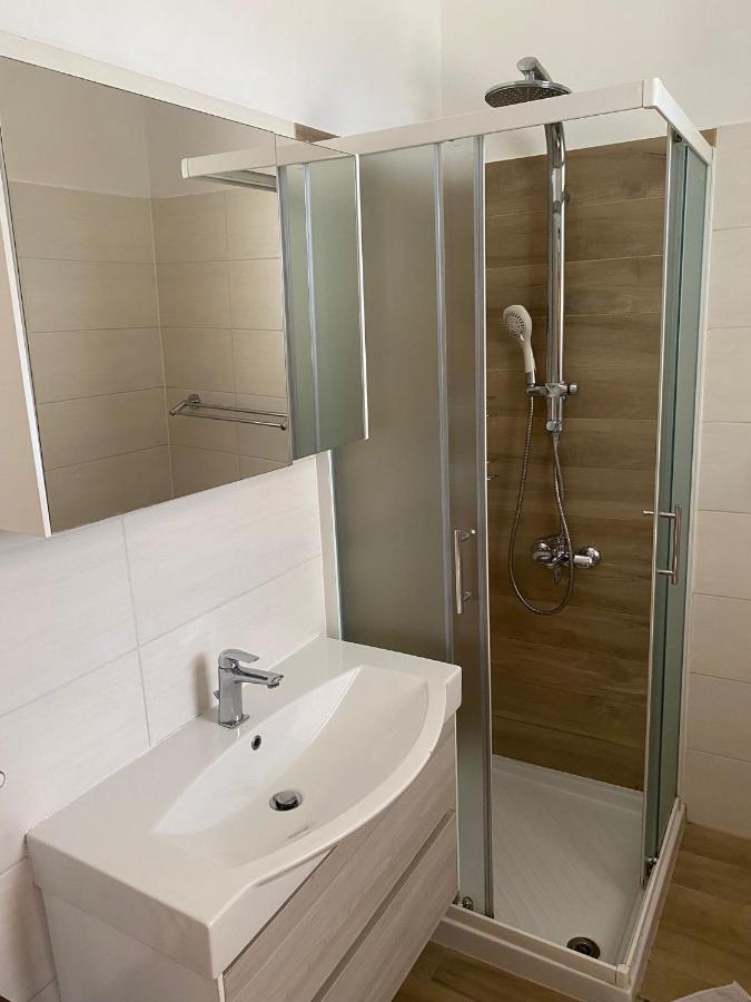 Apartmani Ana Borovac Funtana Exteriér fotografie